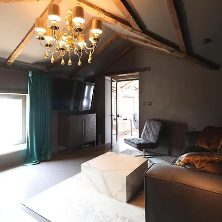 La Musa Villa